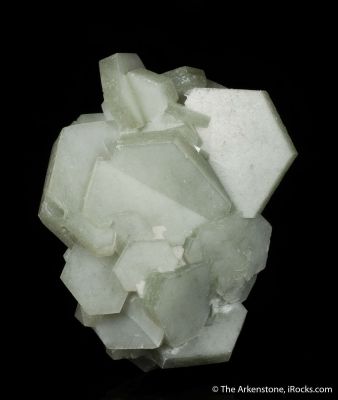 Calcite included by Hedenbergite